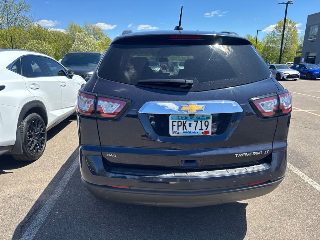Used 2016 Chevrolet Traverse LT w/ Style and Technology Package AWD/4WD image 13