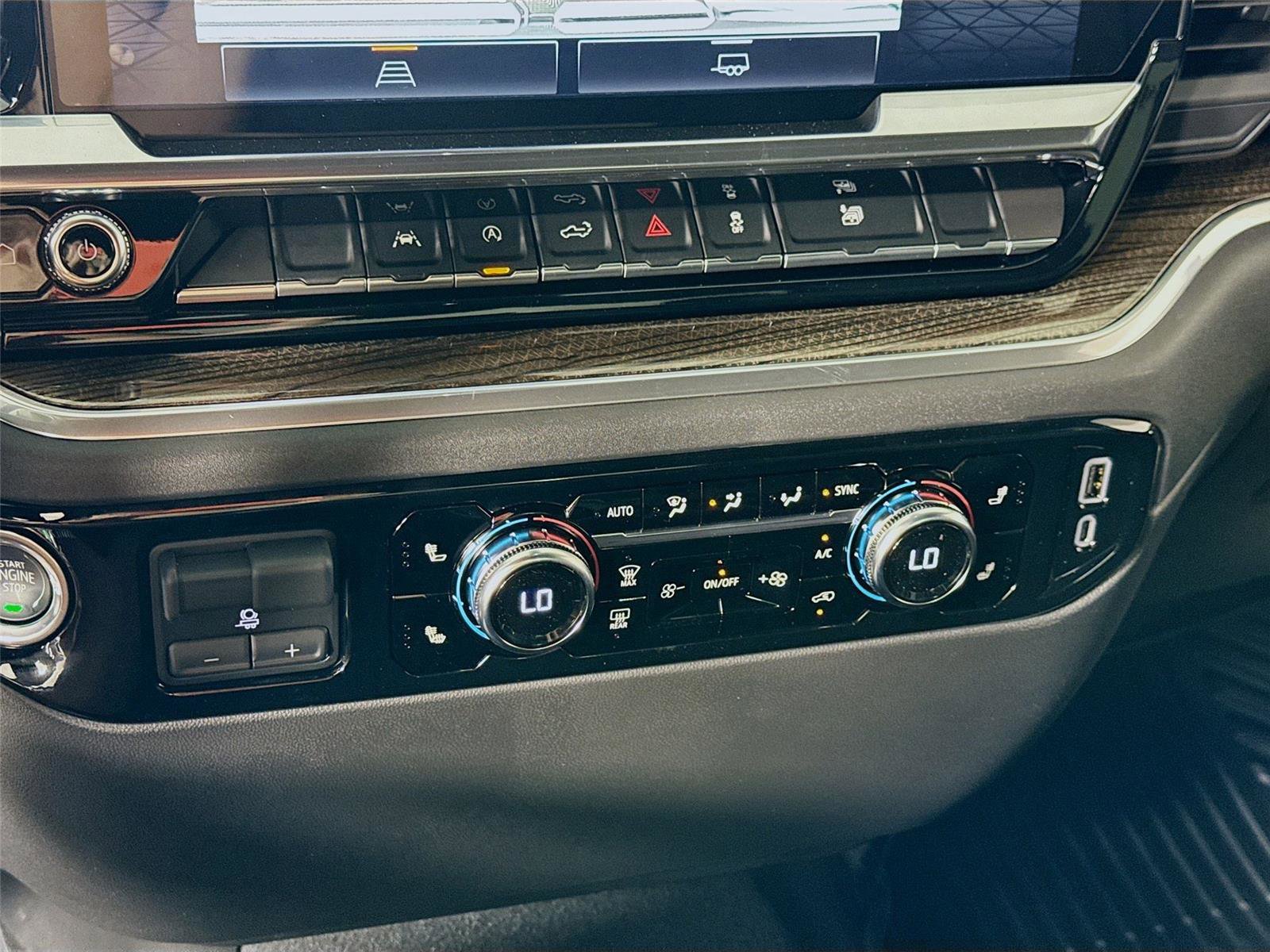 New 2026 GMC Sierra 1500 Elevation image 11