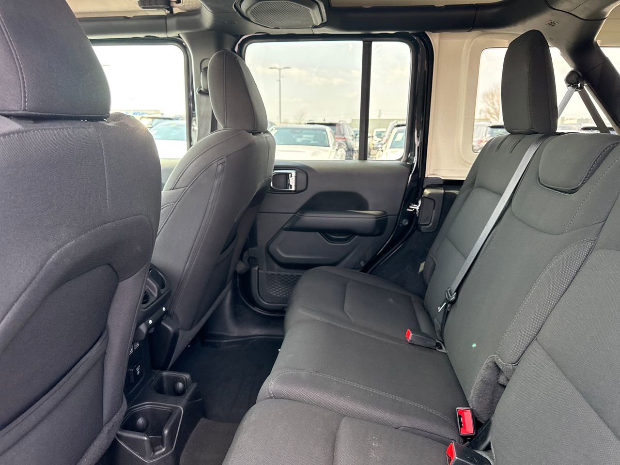 Used 2023 Jeep Wrangler Sahara w/ LED Lighting Group AWD/4WD image 11