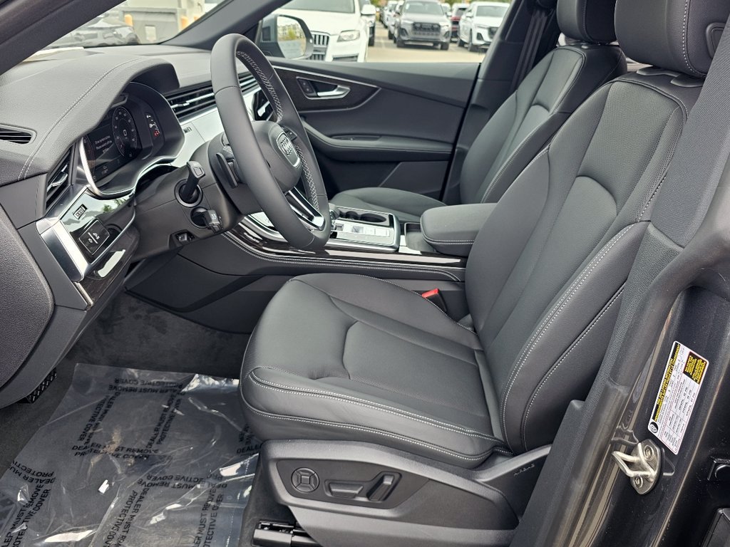 New 2027 Audi Q8 Premium Plus AWD/4WD image 2
