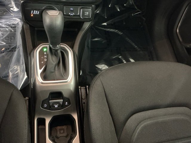 Used 2022 Jeep Renegade Latitude image 19