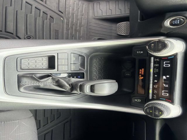 Certified 2020 Toyota RAV4 XLE w/ Convenience Package FWD image 30