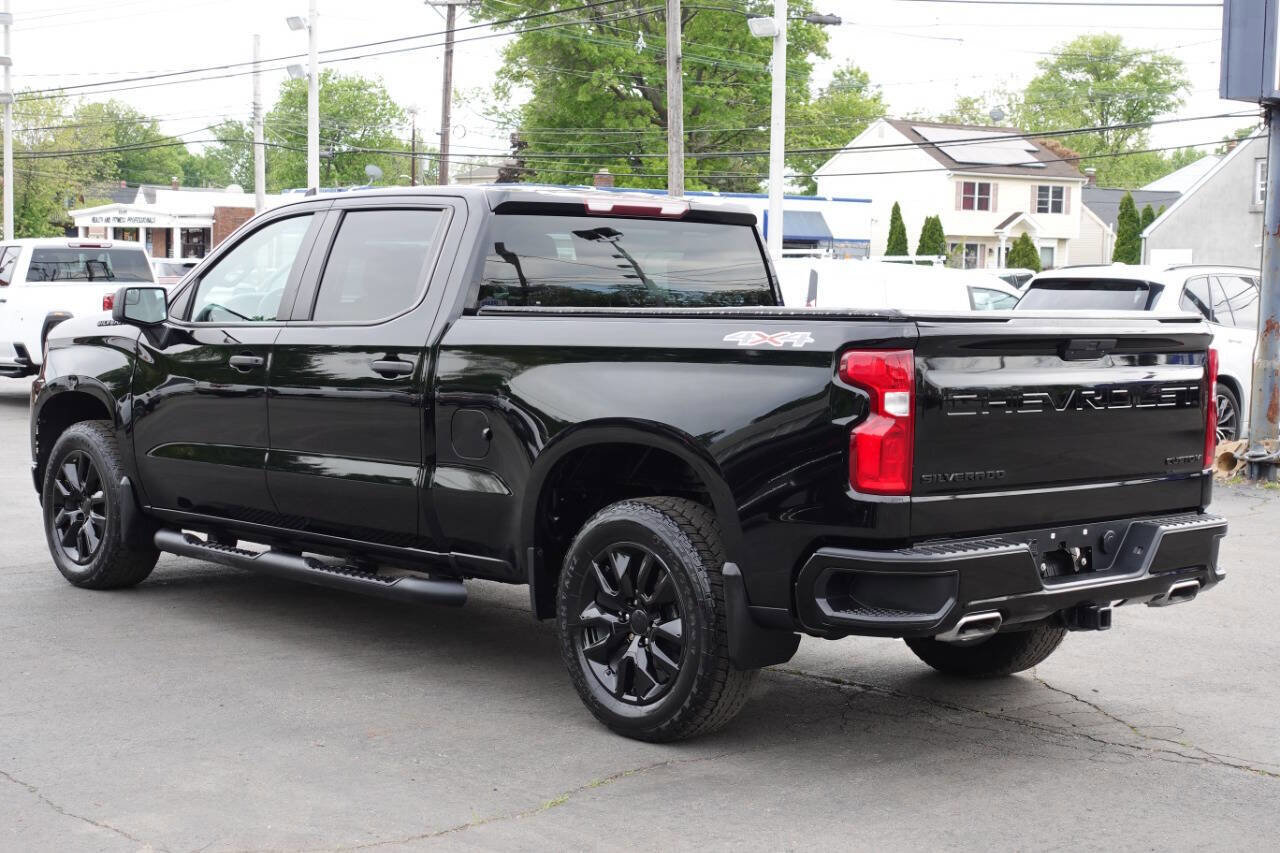 Used 2021 Chevrolet Silverado 1500 Custom w/ Safety Confidence Package AWD/4WD image 3