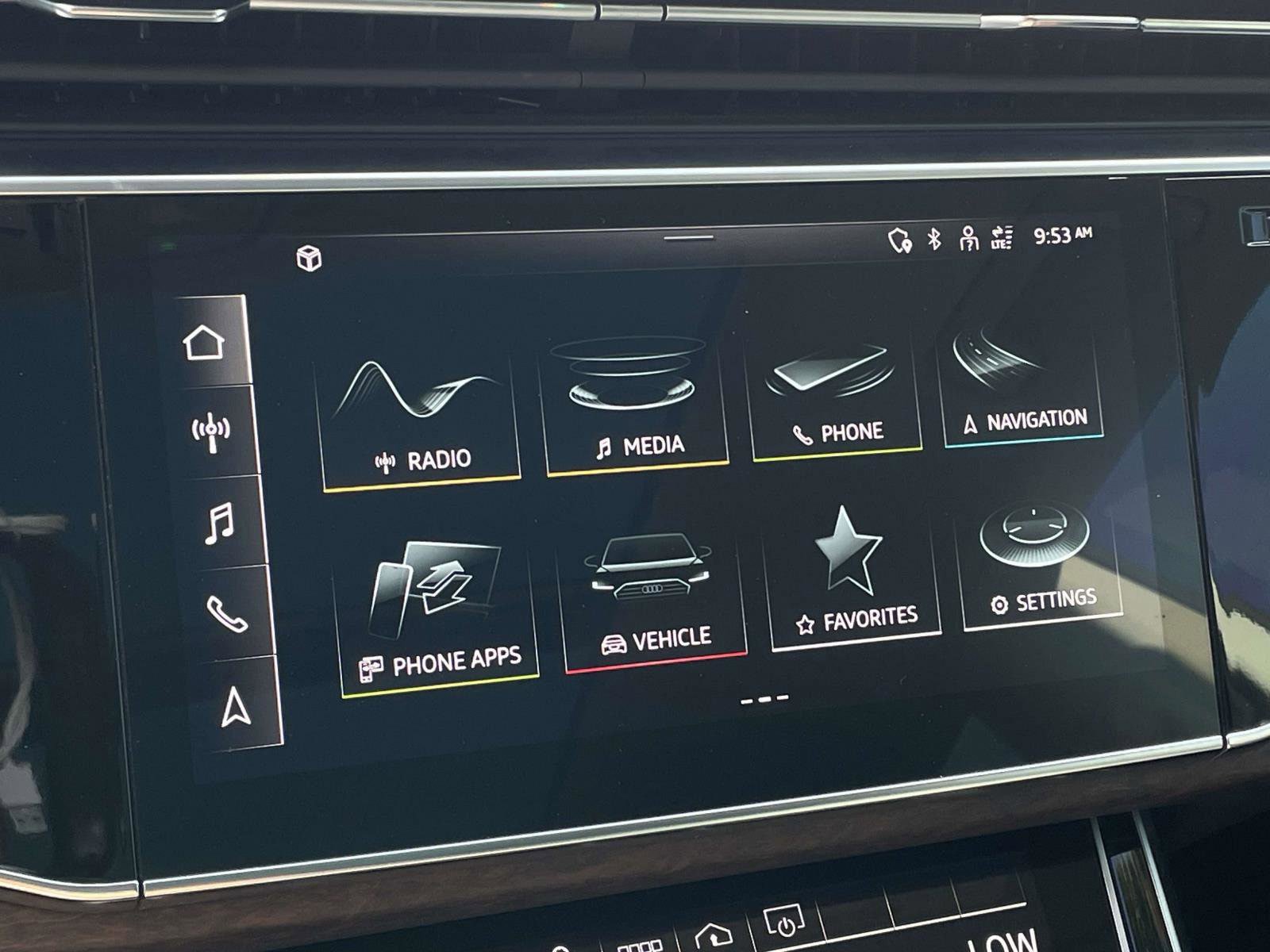Certified 2023 Audi Q8 Premium Plus w/ Premium Plus Package AWD/4WD image 25