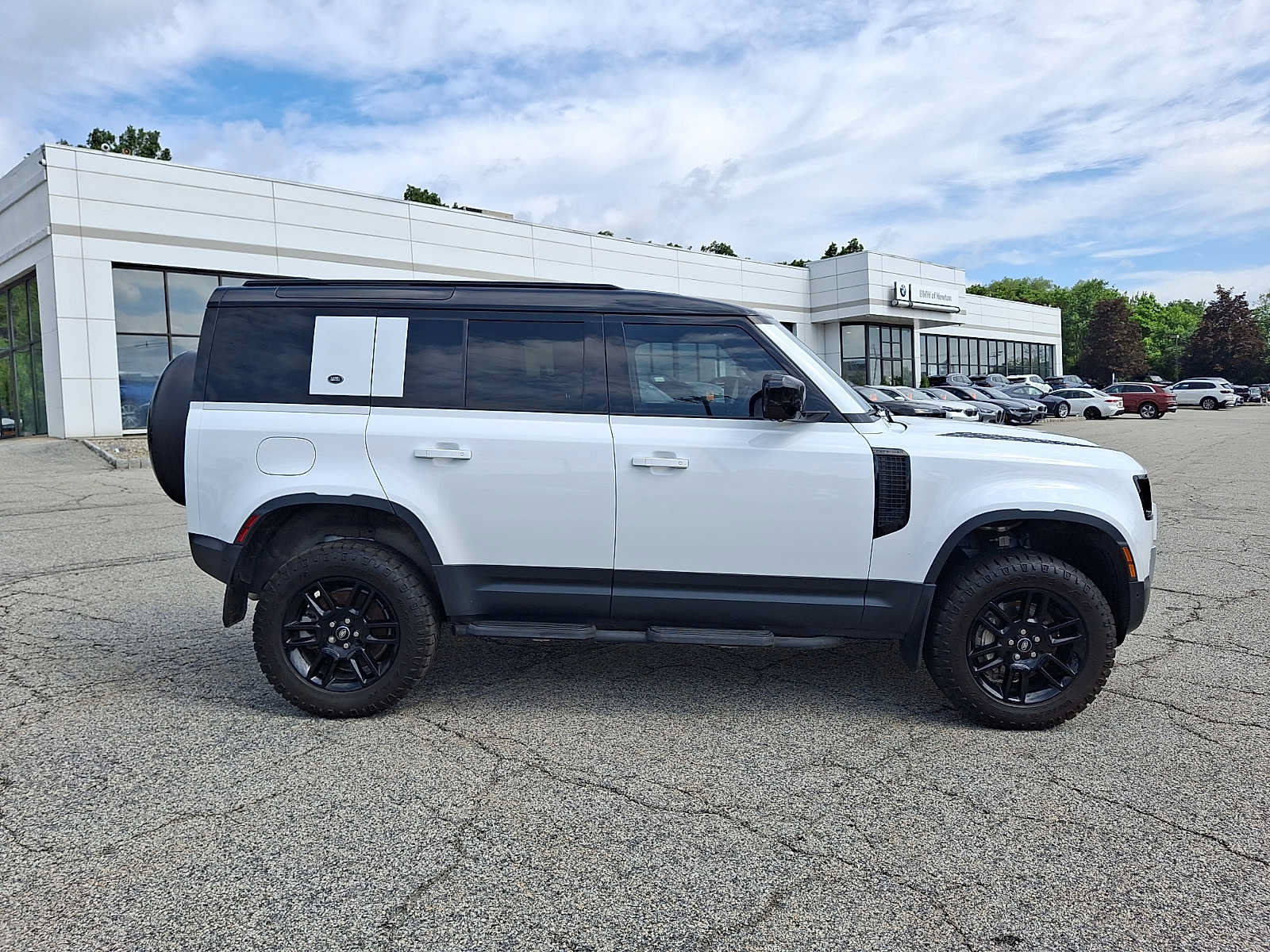 Used 2024 Land Rover Defender 110 S AWD/4WD image 7