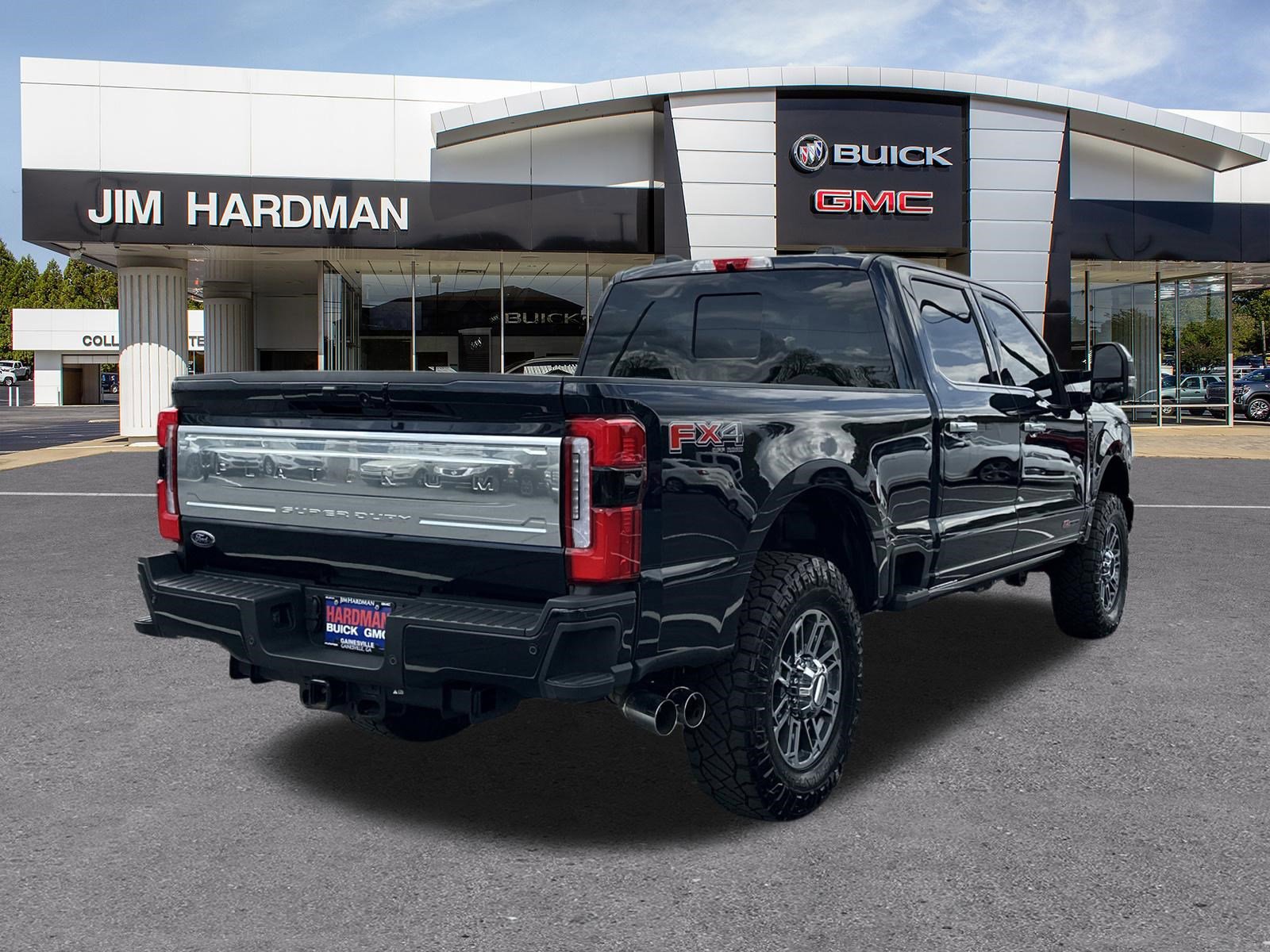 Used 2025 Ford F250 Platinum w/ Platinum Plus Package image 7