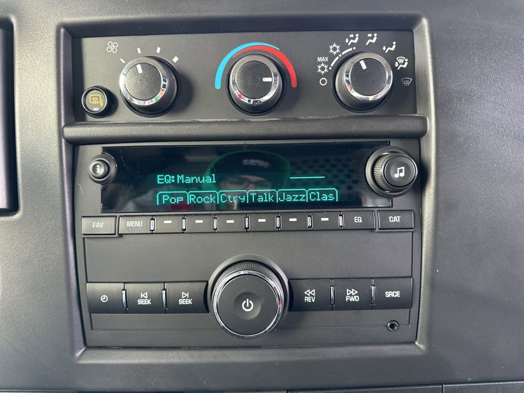 Used 2025 Chevrolet Express 2500 Extended w/ Communications Package image 32