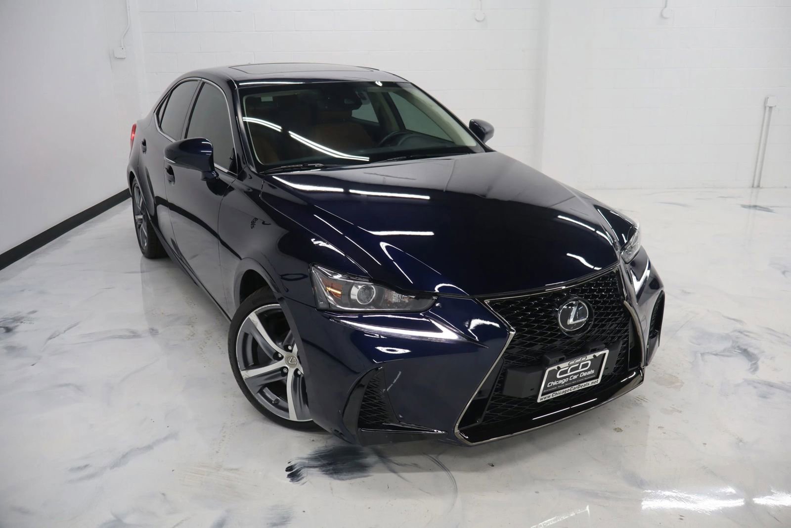 Used 2018 Lexus IS 300 AWD w/ Comfort Package image 2