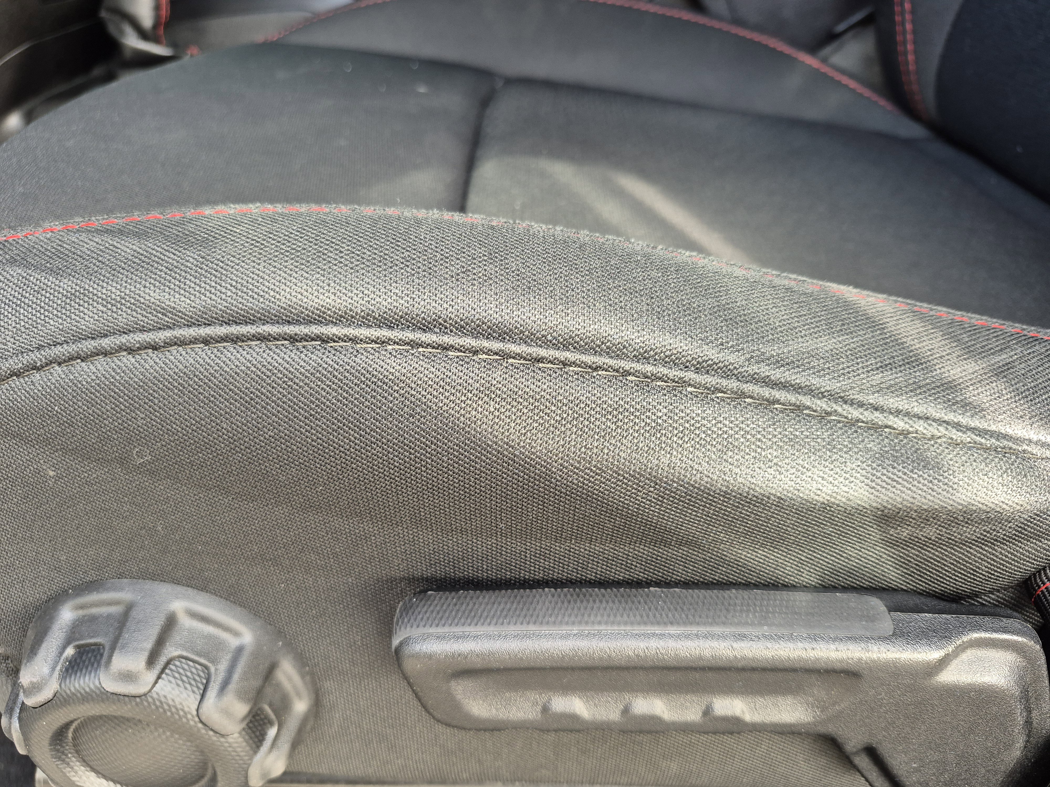 Used 2022 Jeep Wrangler Unlimited Rubicon image 26