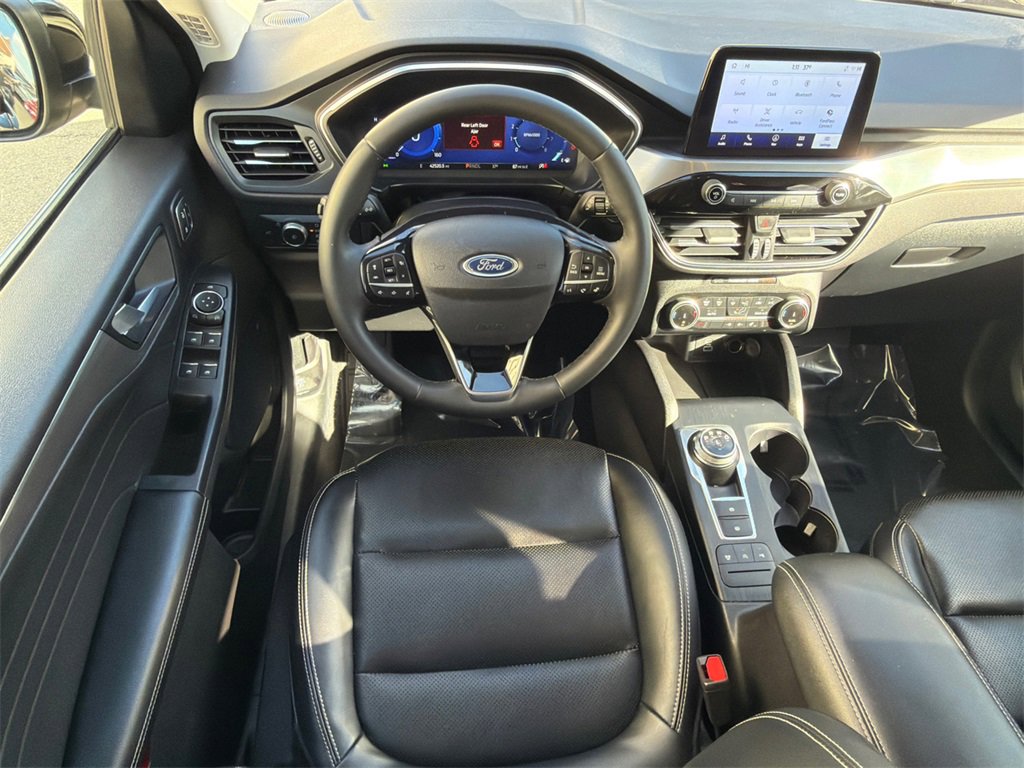 Used 2022 Ford Escape Titanium image 20