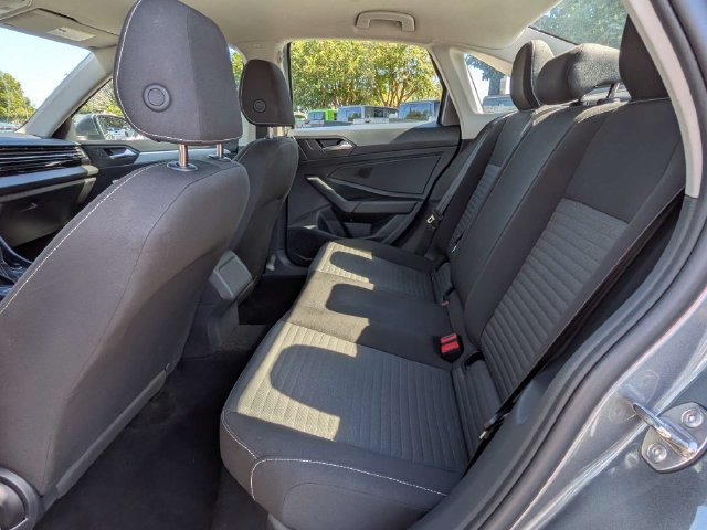 Used 2025 Volkswagen Jetta S FWD image 15