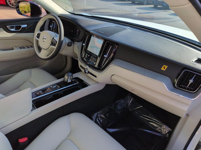 Used 2025 Volvo XC60 T8 Plus w/ Protection Package Premier AWD/4WD image 22
