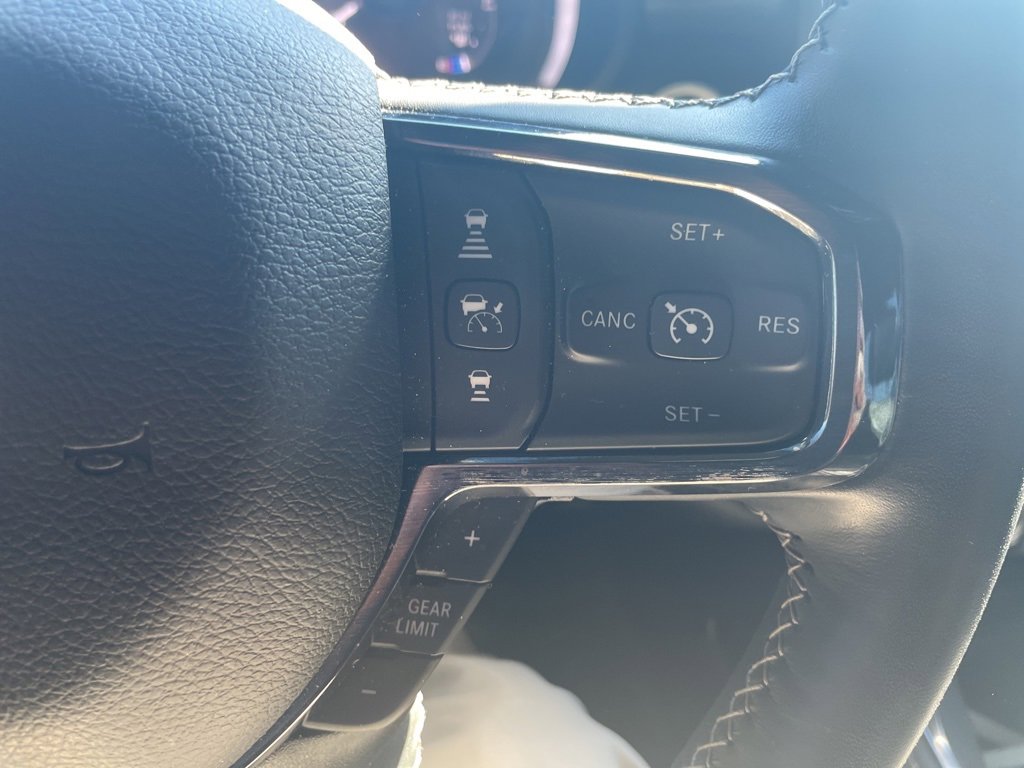 Used 2024 RAM 1500 Limited image 18