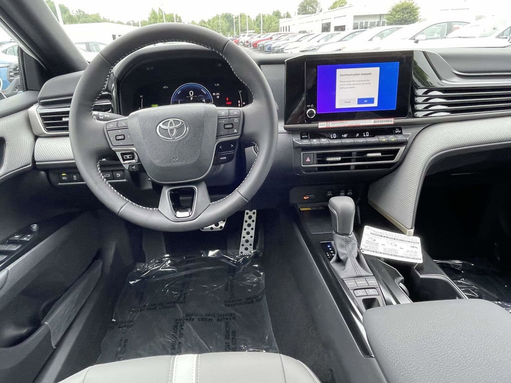 New 2026 Toyota Camry SE FWD image 18