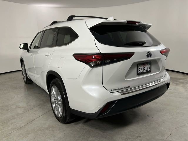 Used 2022 Toyota Highlander Limited image 33