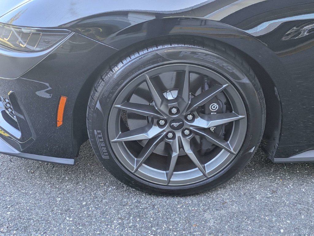 Used 2024 Ford Mustang Dark Horse RWD image 10