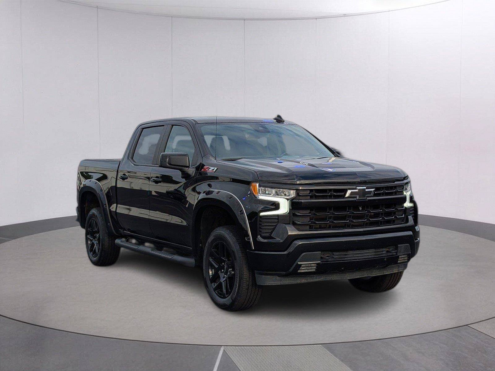 Used 2024 Chevrolet Silverado 1500 RST w/ Convenience Package II AWD/4WD image 9
