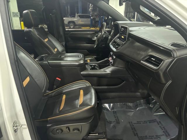 Used 2022 GMC Yukon XL AT4 image 16