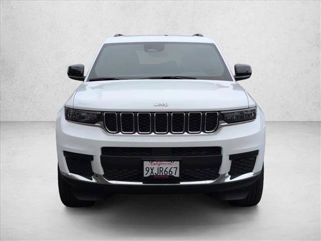 Used 2025 Jeep Grand Cherokee L Laredo RWD image 2