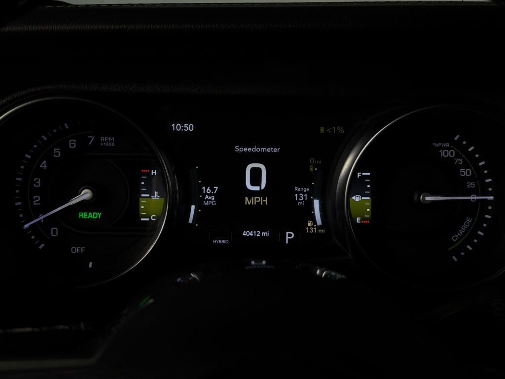 Used 2022 Jeep Wrangler Unlimited Sahara w/ Cold Weather Group image 15