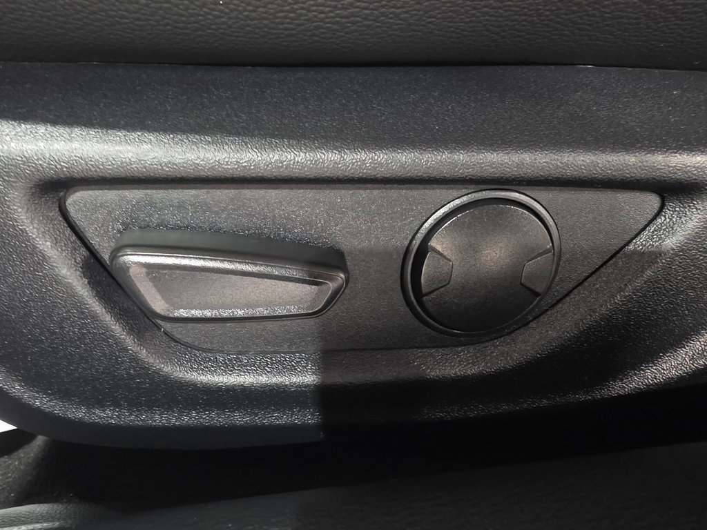 Used 2021 Ford Mustang GT Premium w/ Carbon Sport Interior Package image 20