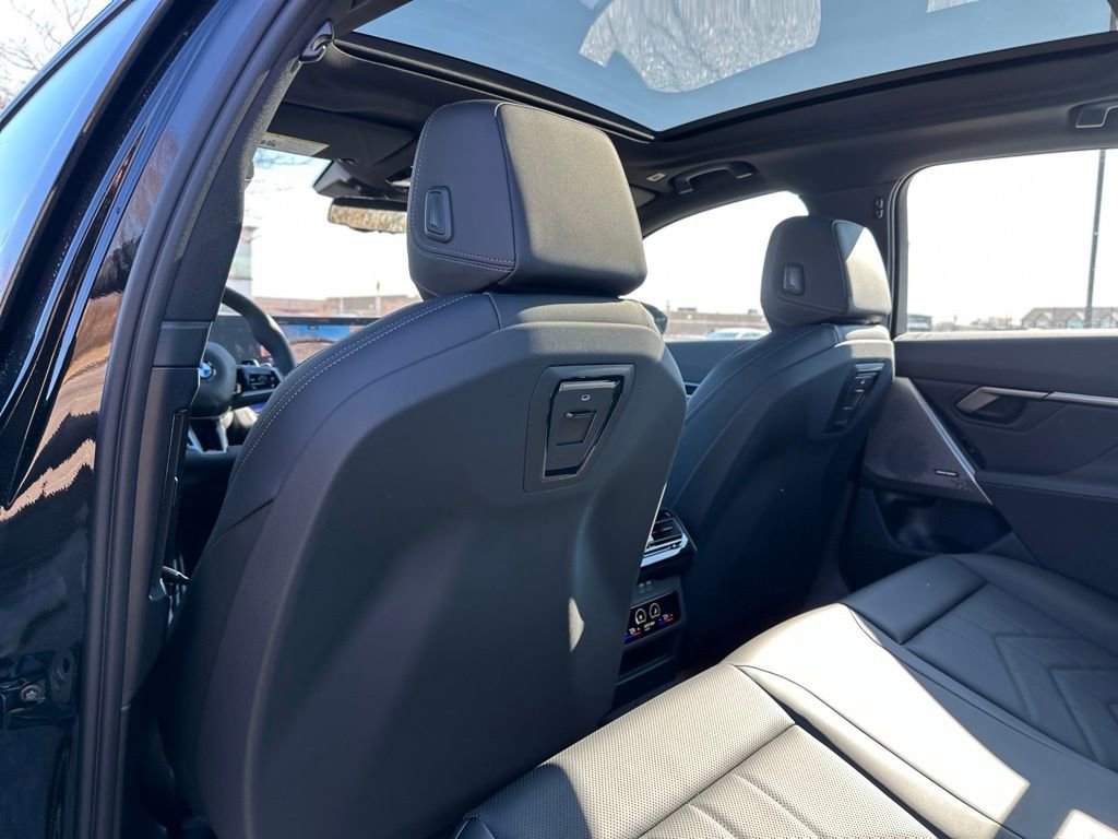 New 2026 BMW 530i xDrive w/ M Sport Package image 22