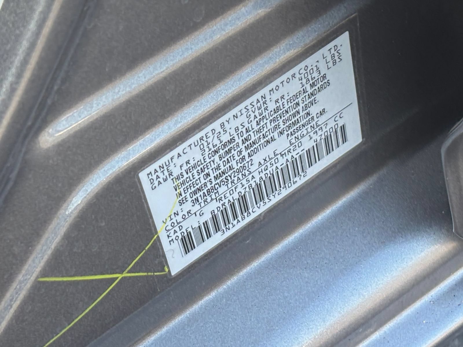 Used 2025 Nissan Sentra SV FWD image 27