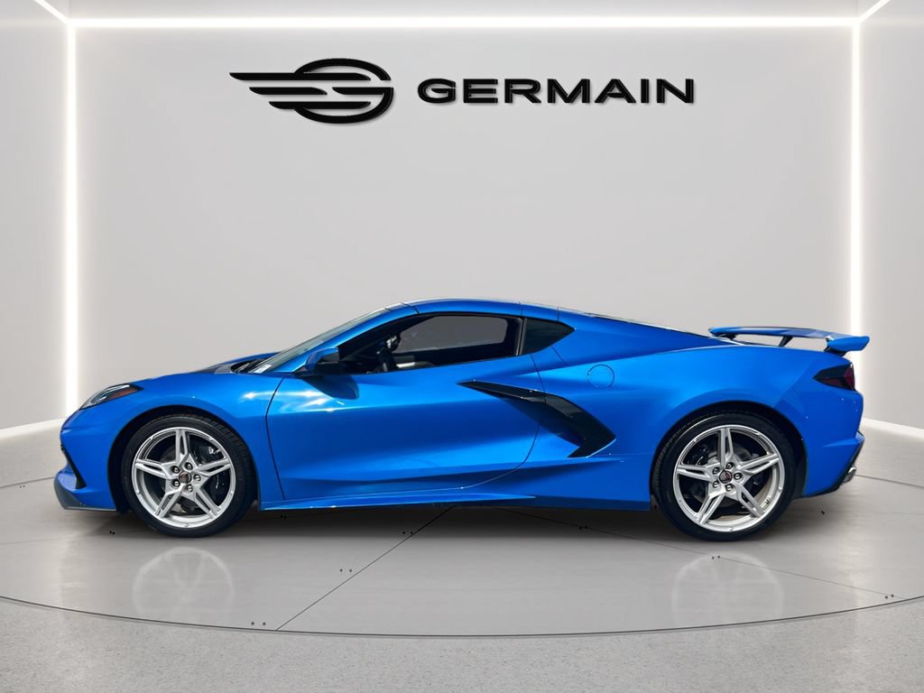 Used 2025 Chevrolet Corvette Stingray Preferred Cpe w/ Z51 Performance Package RWD image 5