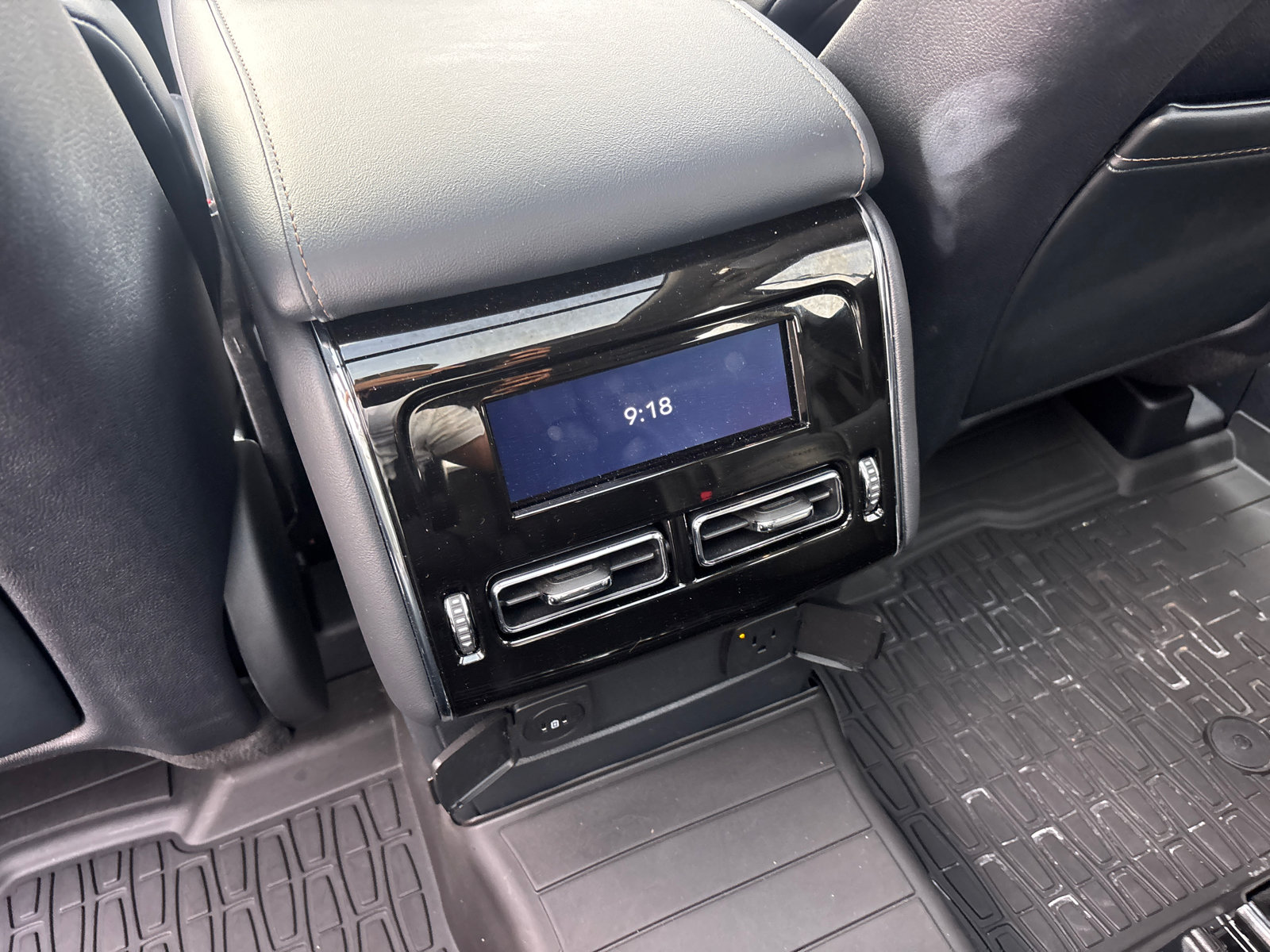 New 2026 Lincoln Aviator Reserve AWD/4WD image 32