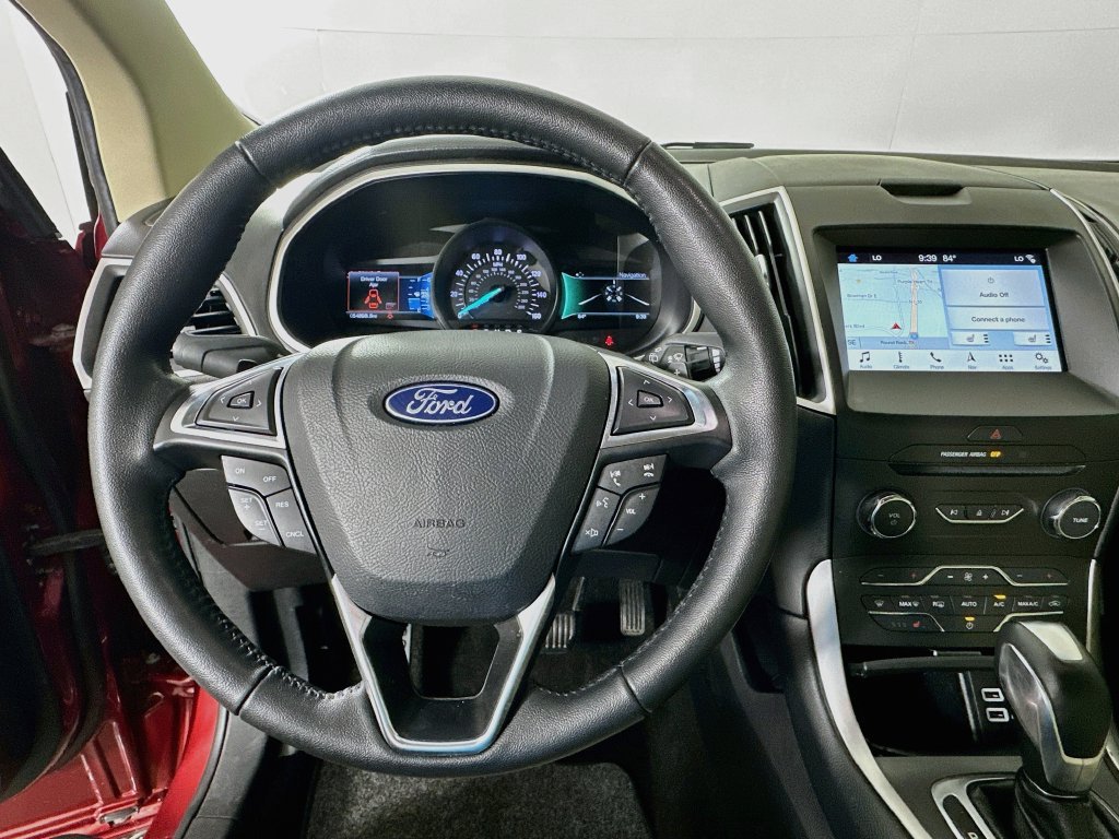 Used 2018 Ford Edge SEL w/ Equipment Group 201A FWD image 11