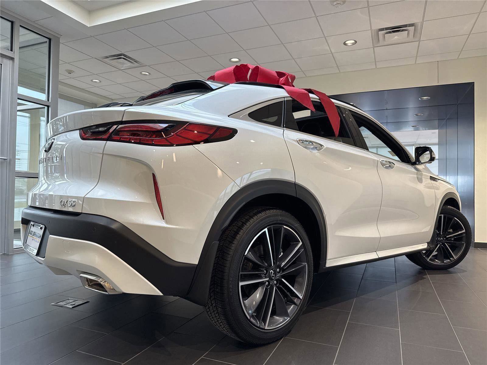New 2025 INFINITI QX55 Sensory w/ Lighting Package AWD/4WD image 15
