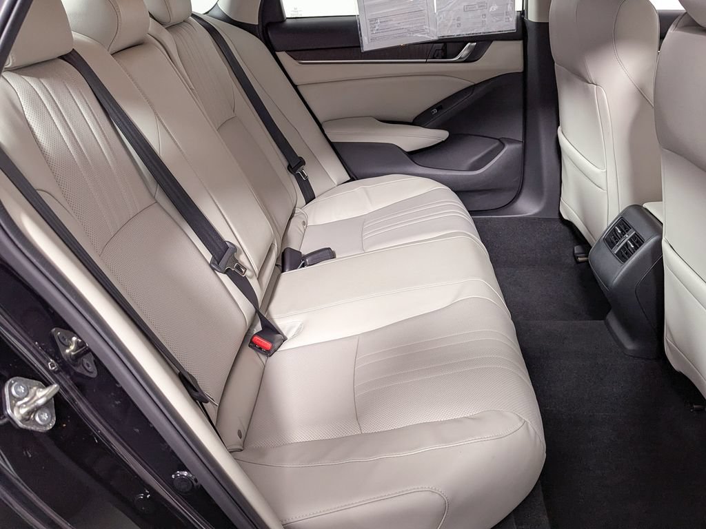 Used 2018 Honda Accord EX-L image 40