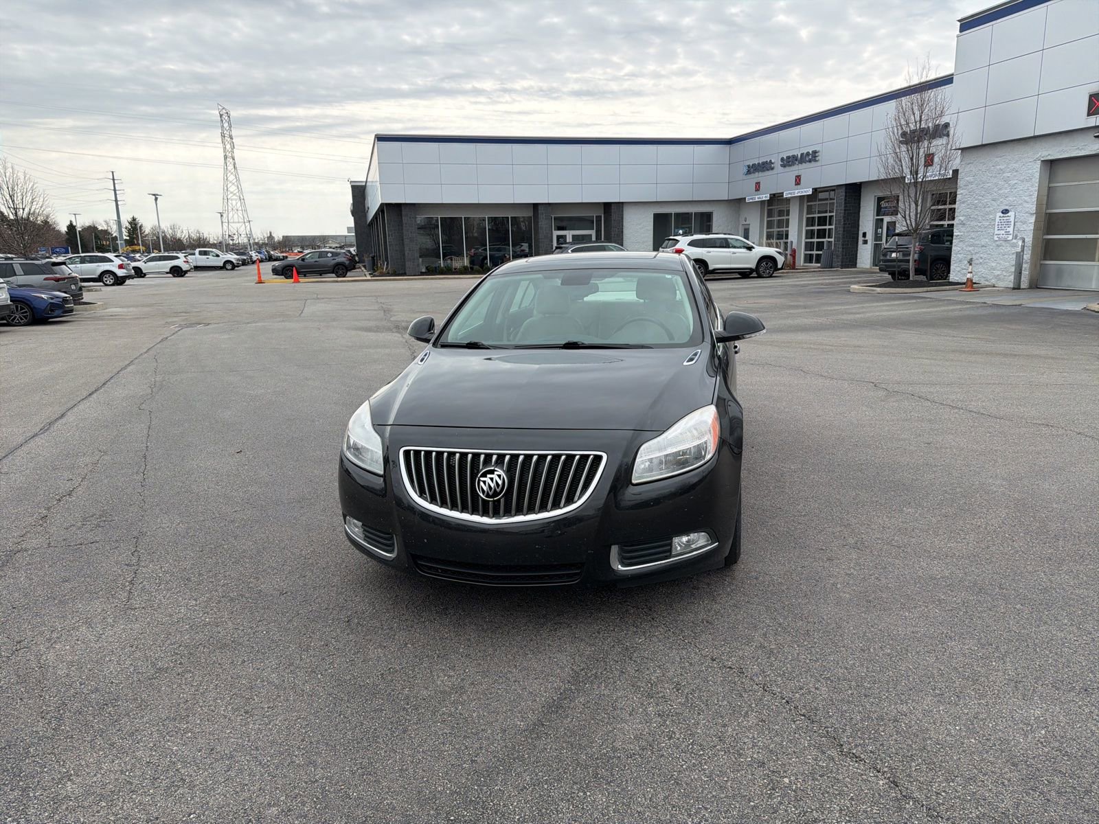 Used 2013 Buick Regal Premium image 6