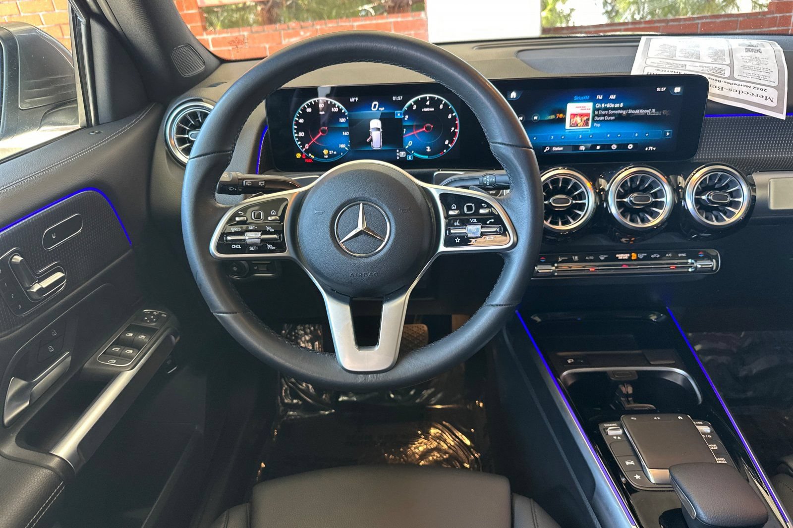 Certified 2022 Mercedes-Benz GLB 250 4MATIC image 17