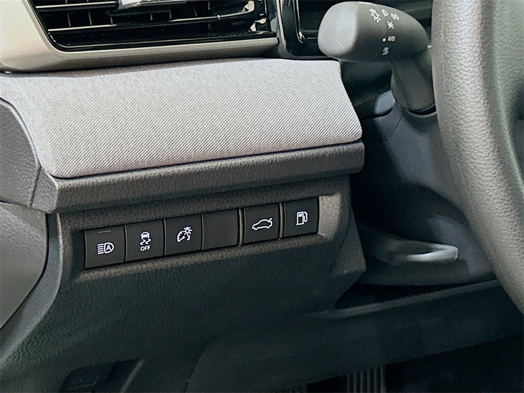 New 2025 Toyota Camry LE image 11