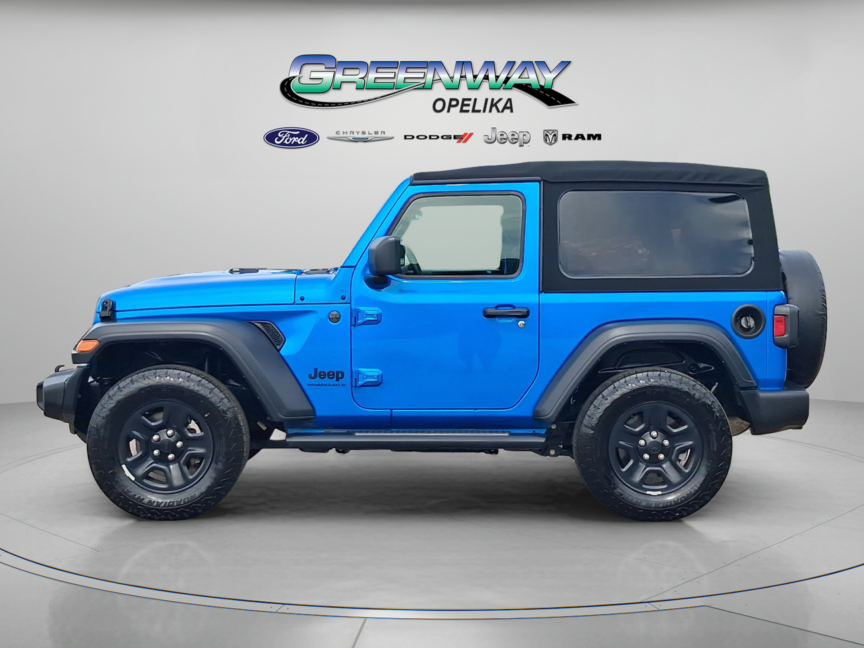 Used 2024 Jeep Wrangler Sport AWD/4WD image 4