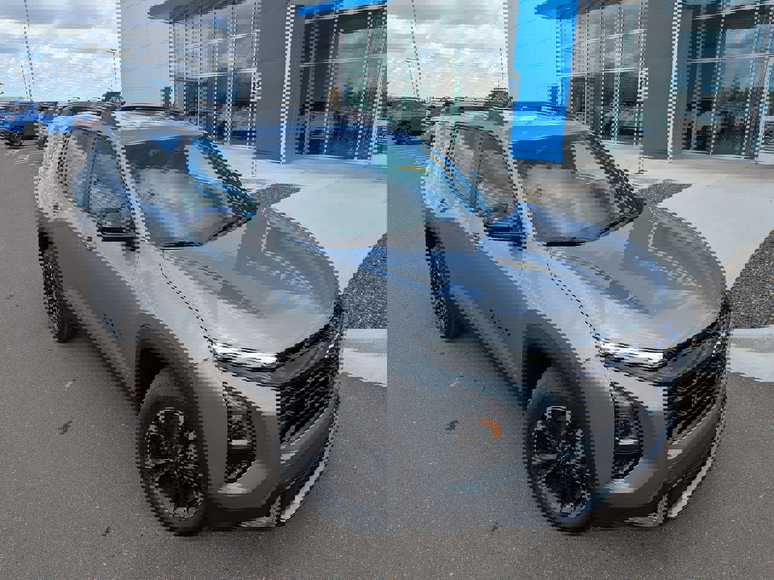 New 2026 Chevrolet Equinox RS image 2