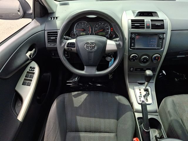 Used 2013 Toyota Corolla S FWD image 11