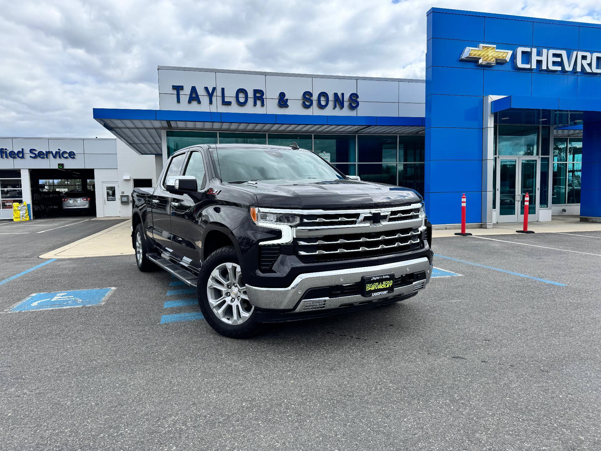 Used 2022 Chevrolet Silverado 1500 LTZ