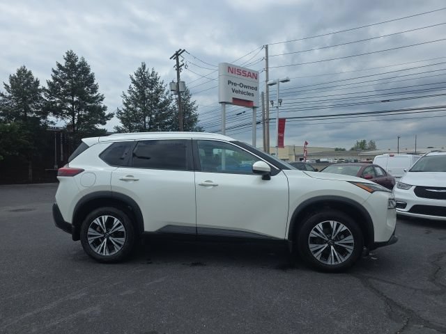 Certified 2023 Nissan Rogue SV w/ SV Premium B Package AWD/4WD image 4