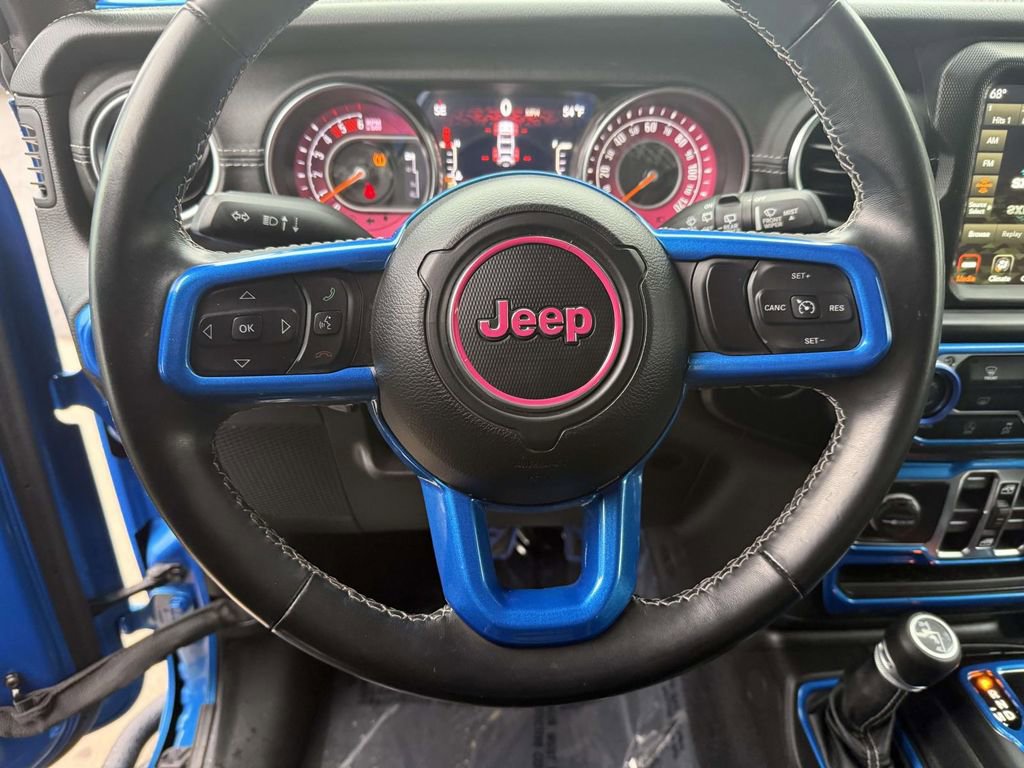 Used 2022 Jeep Wrangler Unlimited Sahara AWD/4WD image 21