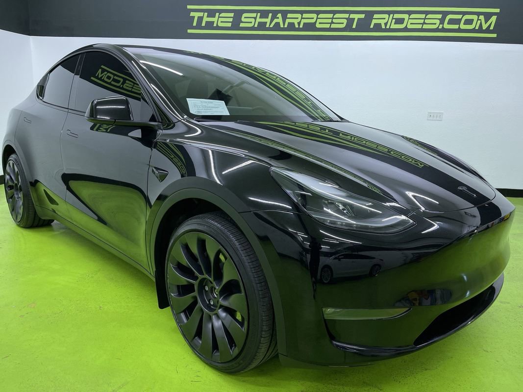 Used 2024 Tesla Model Y Long Range image 2