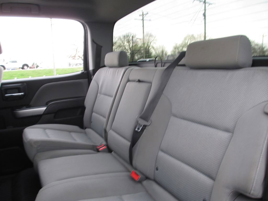 Used 2018 Chevrolet Silverado 2500 LT w/ Midnight Edition image 22