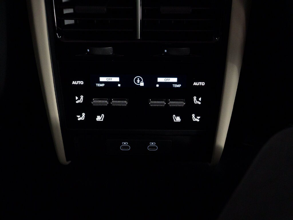 New 2026 Porsche Cayenne S AWD/4WD image 39