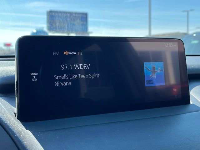 Used 2022 MAZDA CX-9 Touring image 23