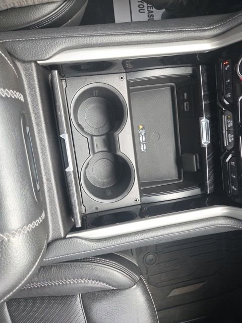 Used 2021 GMC Yukon Denali w/ Denali Premium Package AWD/4WD image 31