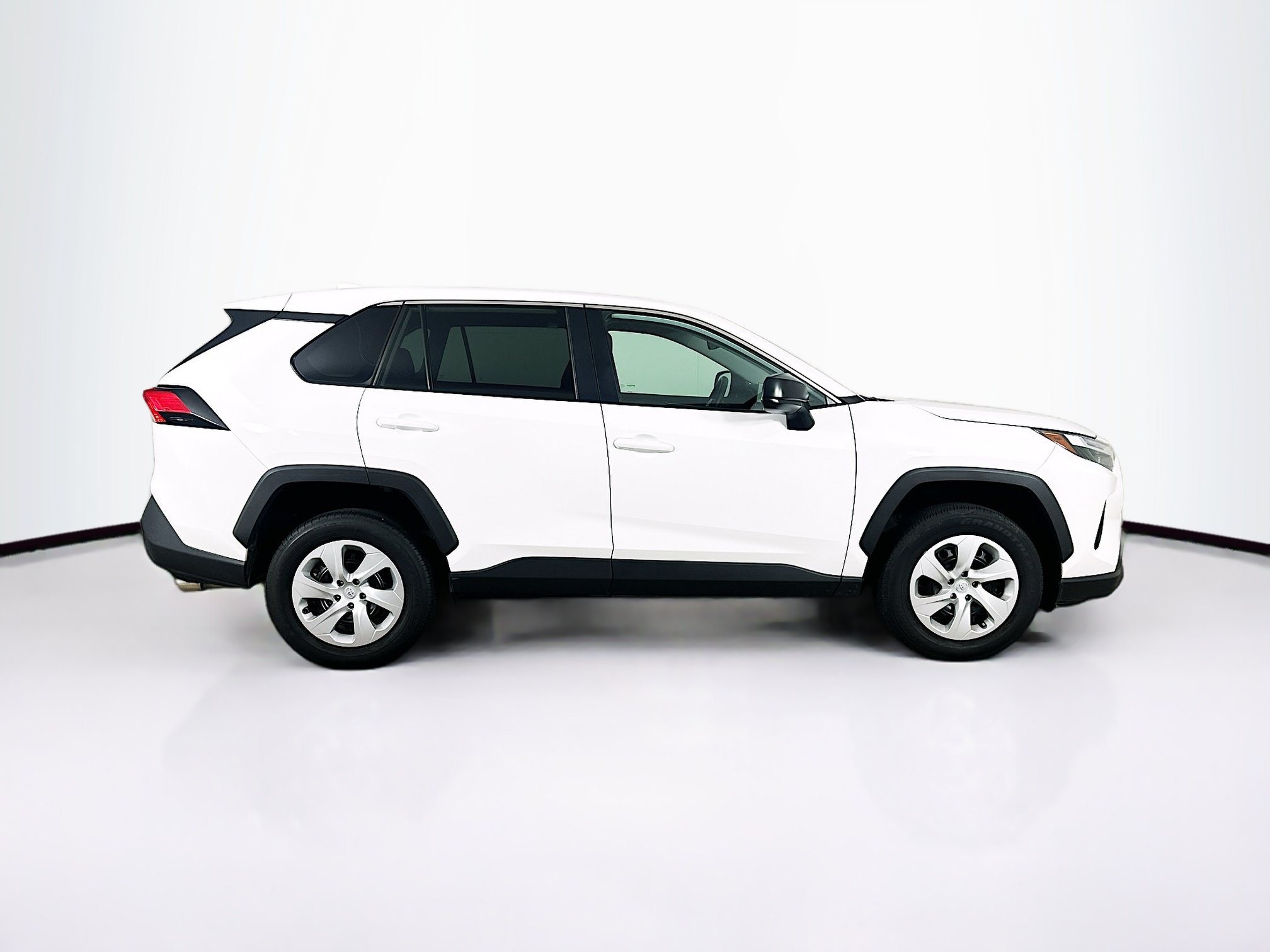 Used 2025 Toyota RAV4 LE FWD image 10