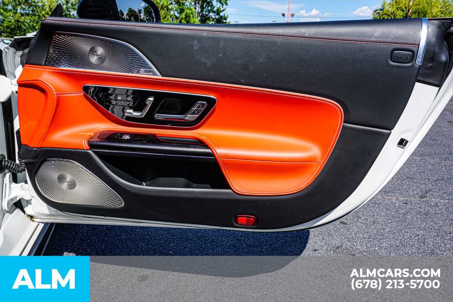 Used 2022 Mercedes-Benz SL 63 AMG 4MATIC image 63