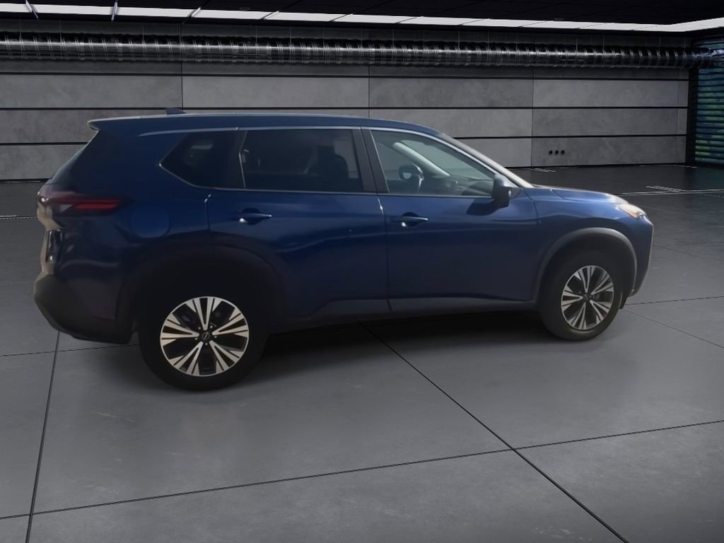 Used 2023 Nissan Rogue SV image 9