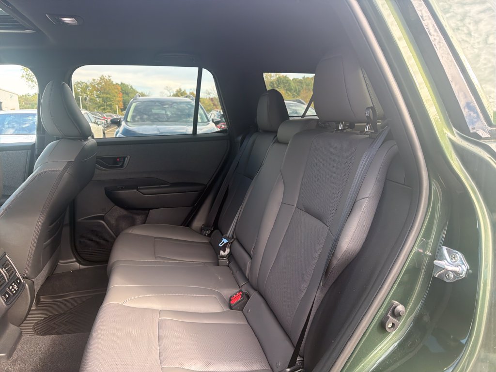 Used 2026 Subaru Outback Limited AWD/4WD image 29